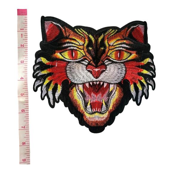 Large Designer Multi-Color Snarling Cat Head Embroidered Sew-On Patch - Picture 2 of 4